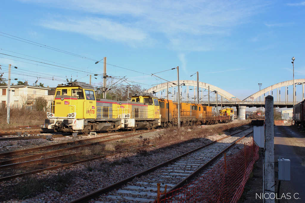 SNCF Y 9000 9060 / Acheres — Trainspo