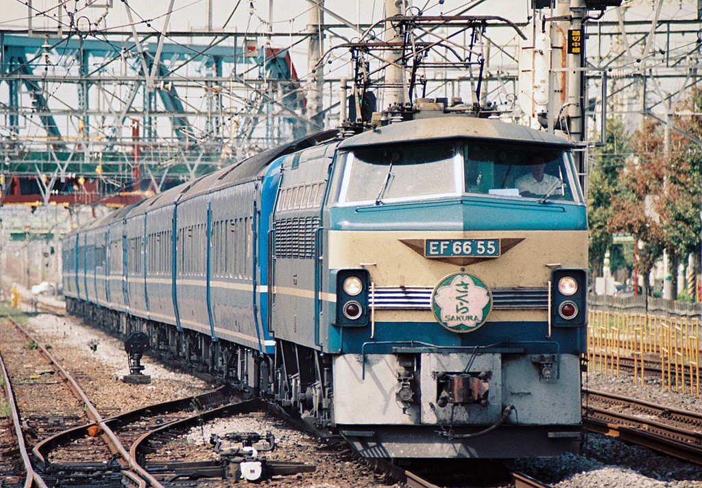 Jr West Ef66 55 Fujisawa Eki Kanagawa Trainspo