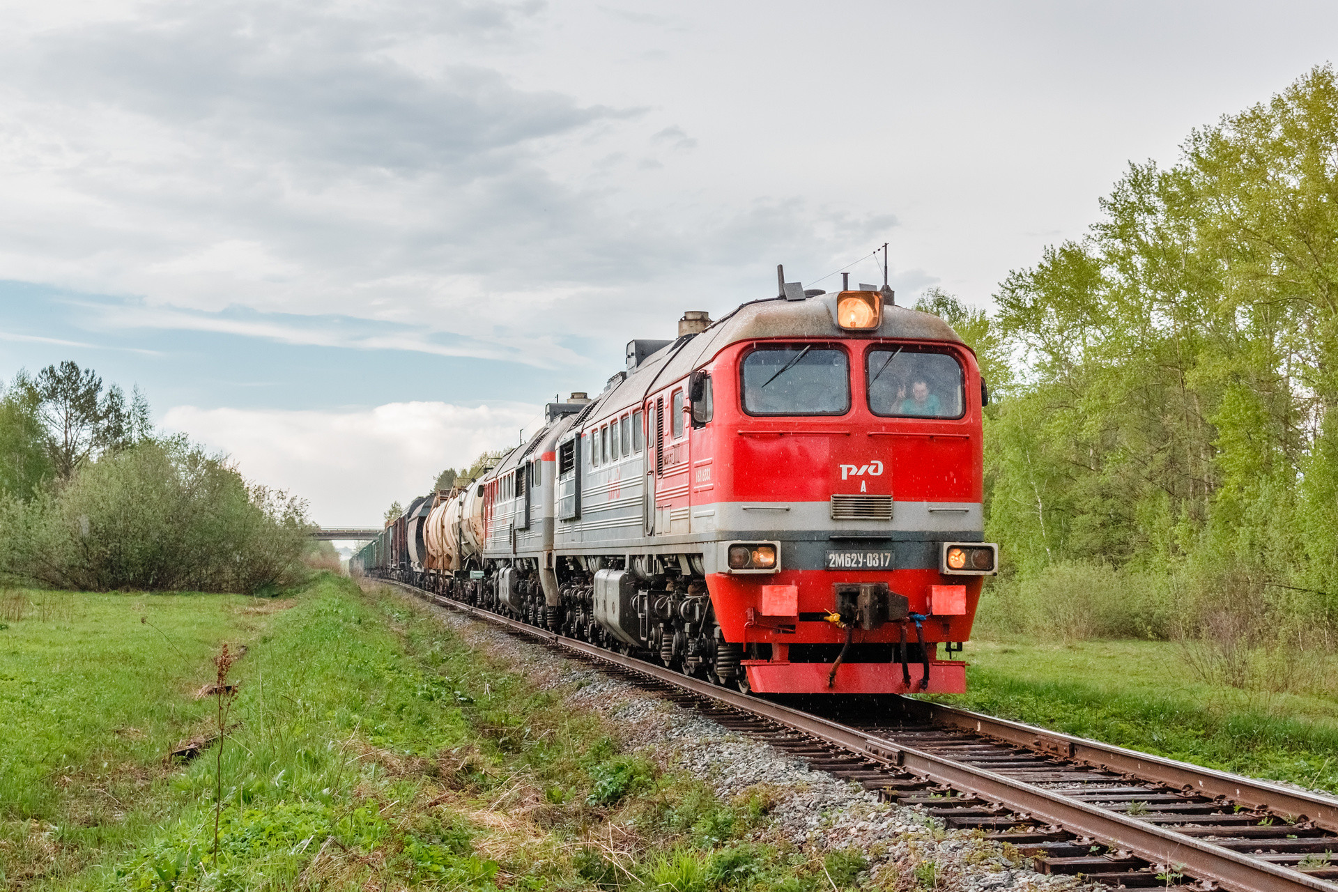 Включи звуки поездов. М62 тепловоз. 2м62у-0317. 2м62. РЖД 2m62.