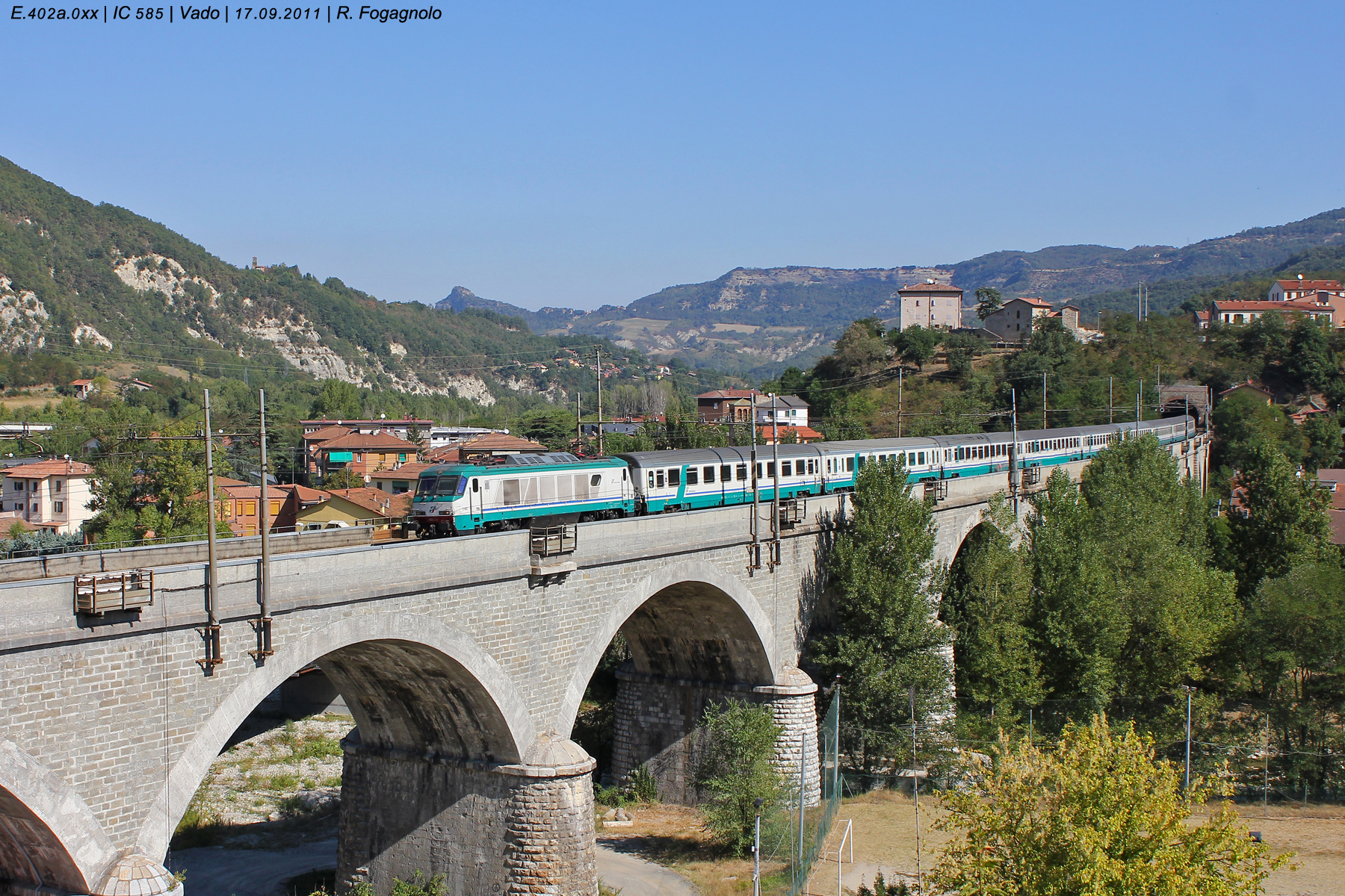 FS E402A ### / Vado railway bridge, Emilia-Romagna — Trainspo