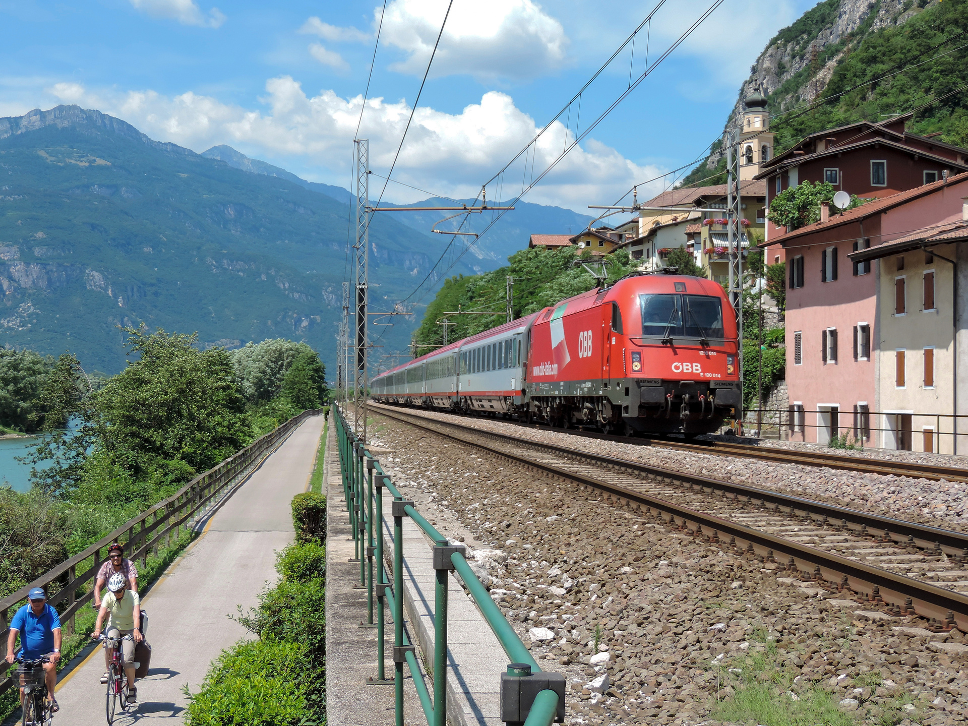 ÖBB 1216 014 / Serravalle, Trentino-Alto Adige — Trainspo