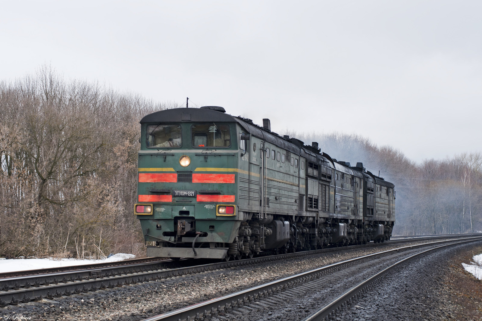 RZD 3TE10M 1321 / Stantsiya Prisady — Trainspo