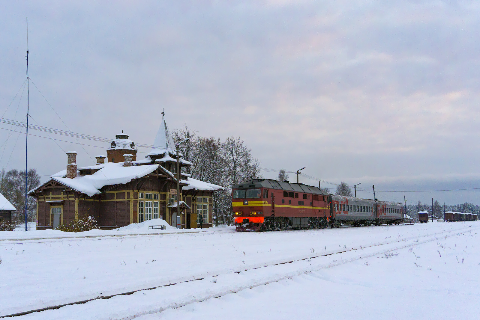 RZD TEP70 0242 / Kuzhenkino — Trainspo