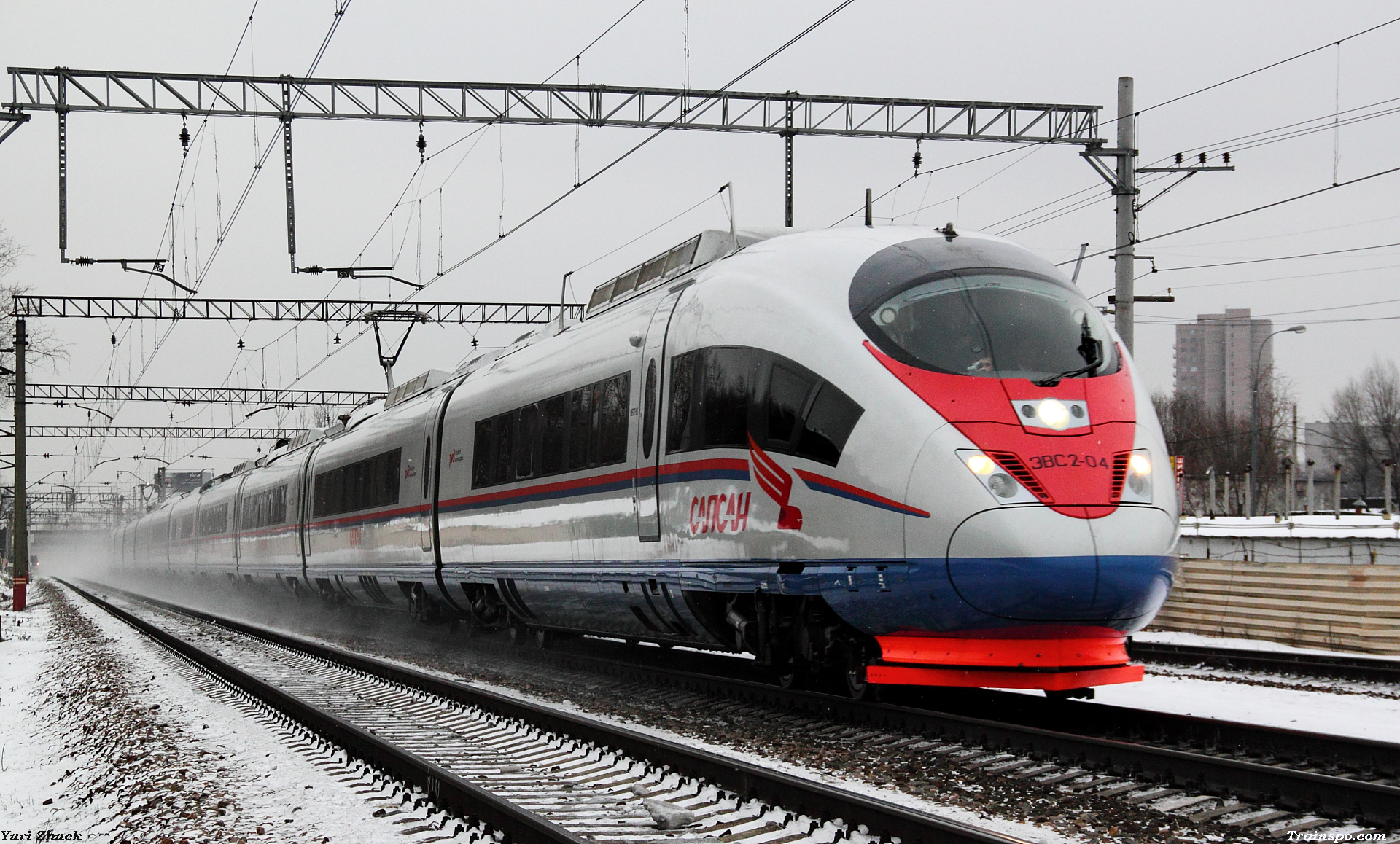 RZD EVS2 04 / Stantsiya Petrovsko-Razumovskoye — Trainspo