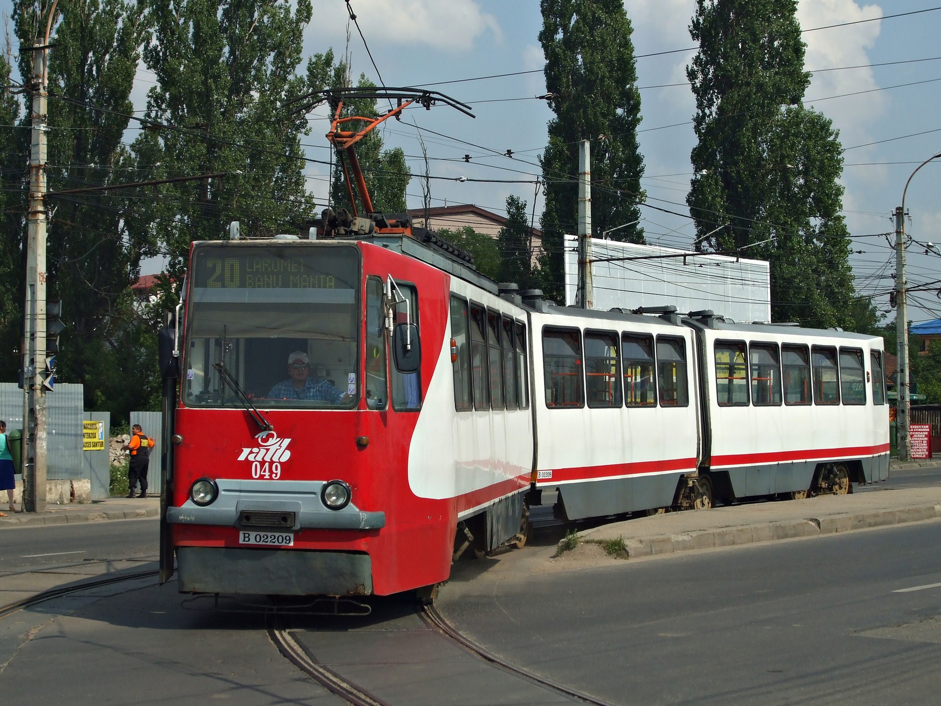 Ratb V3a 93 049 Bucharest — Trainspo