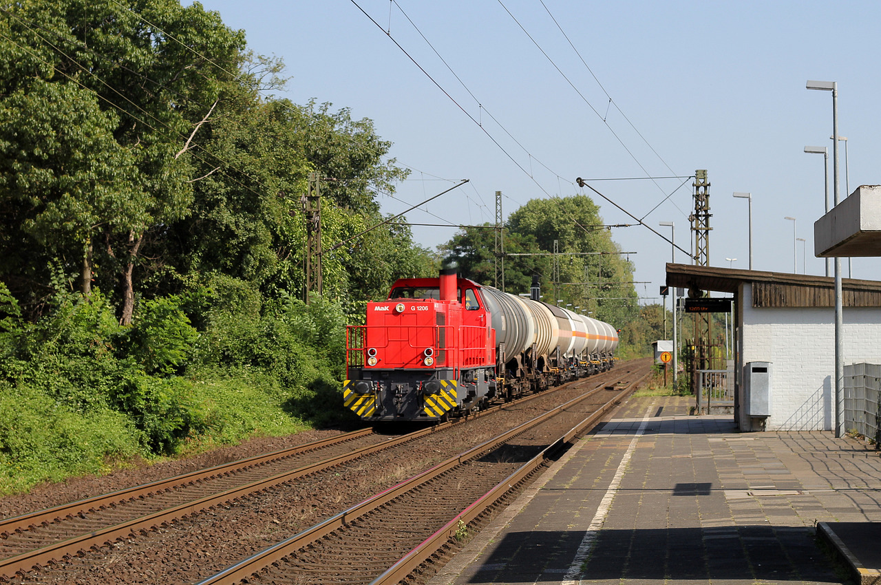 HBSK D IV D IV / Bahnhof Rheinhausen Ost — Trainspo
