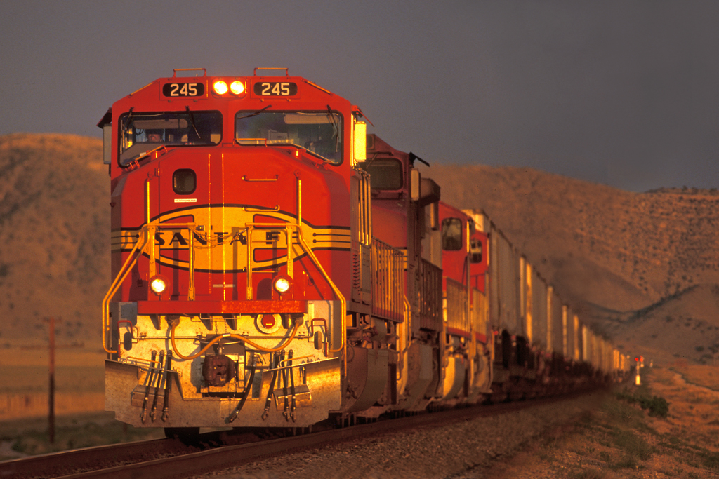 ATSF SD75M 245 / Sais Tank, NM — Trainspo