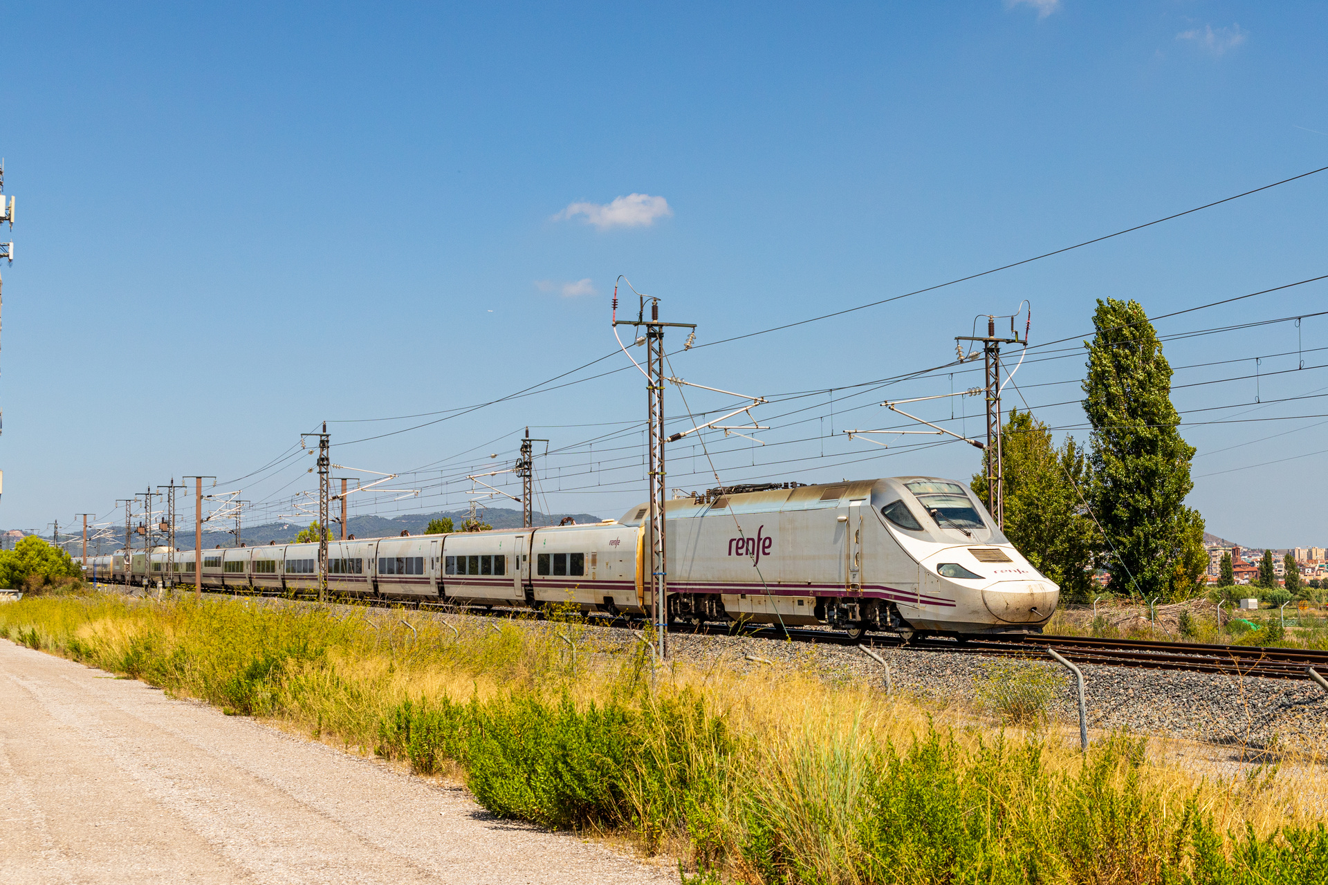 RENFE 130 ### / Sant Boi de Llobregat — Trainspo