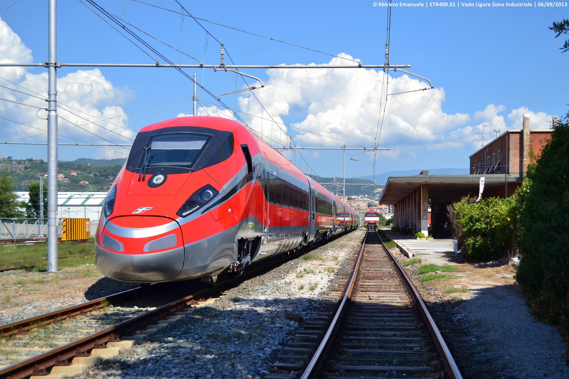 Fs Etr 400 01   Vado Ligure, Liguria — Trainspo