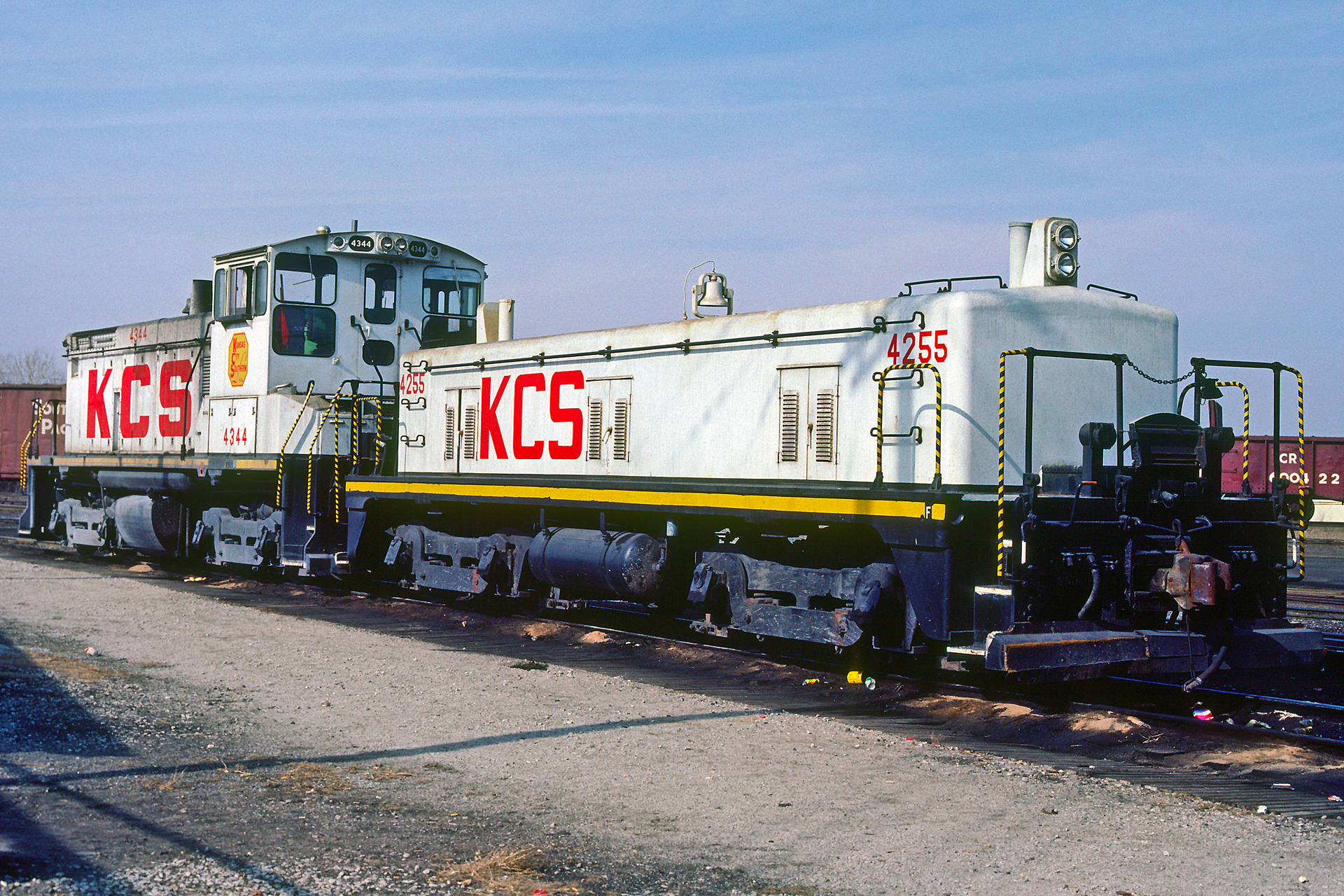 KCS NW2 Slug 4255 / Kansas City, MO — Trainspo