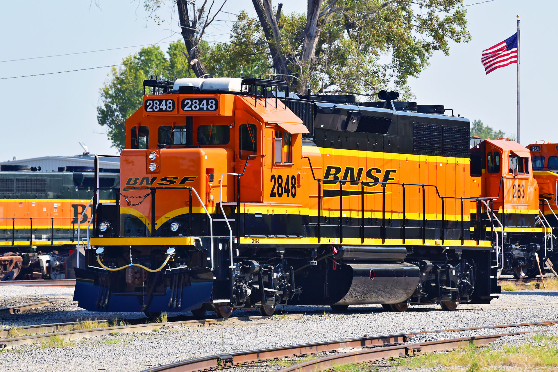 BNSF GP39-2 2848 / Kansas City, MO — Trainspo